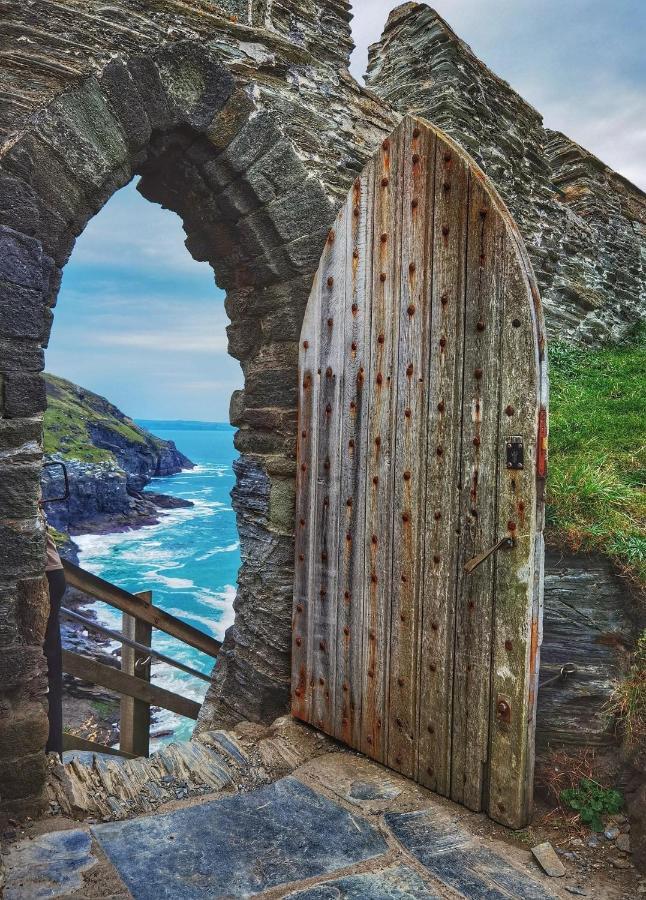 Polrunny Farm Seaberry Cottage With A Sea View And Log Burner Boscastle Bagian luar foto