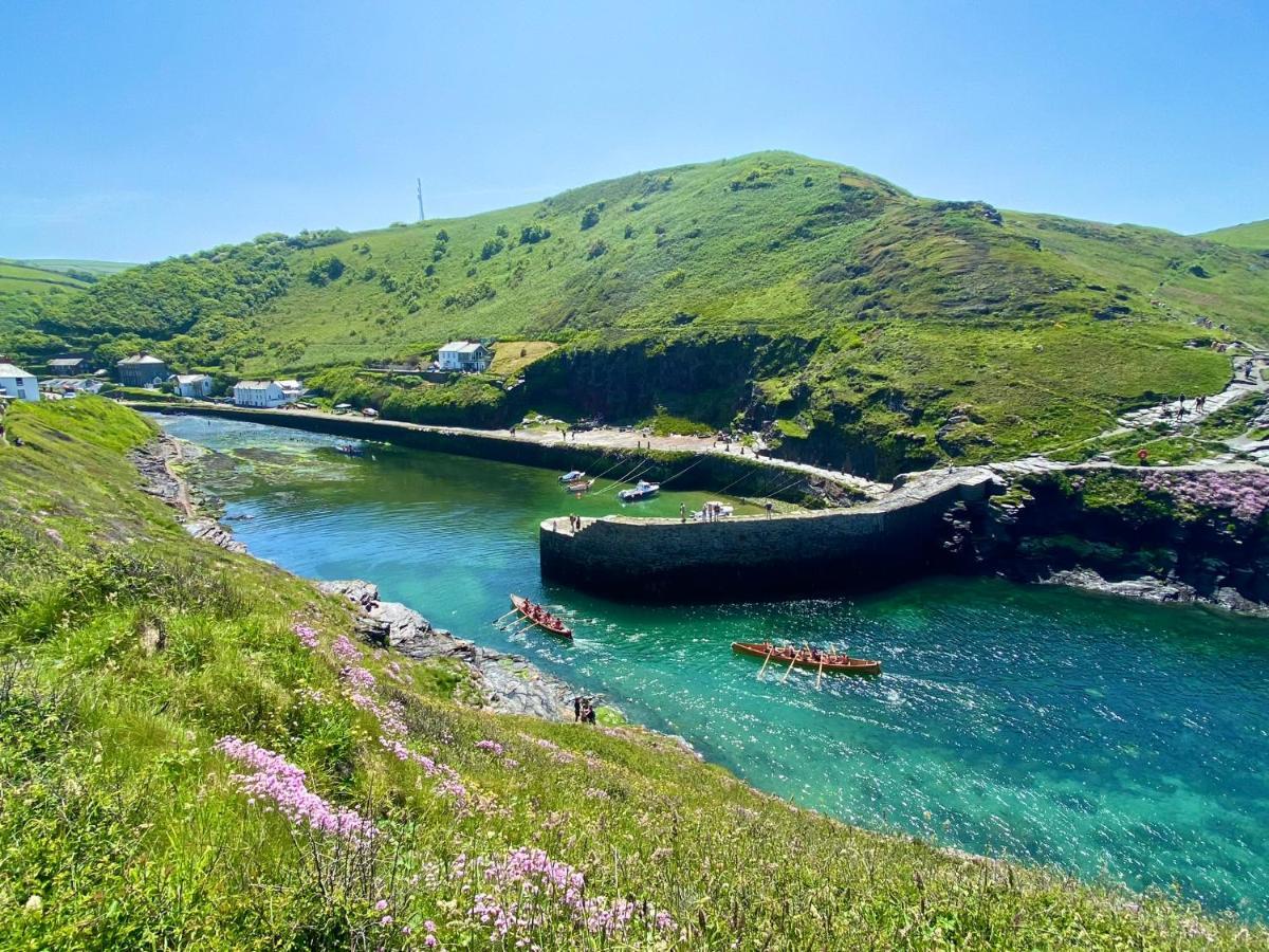Polrunny Farm Seaberry Cottage With A Sea View And Log Burner Boscastle Bagian luar foto